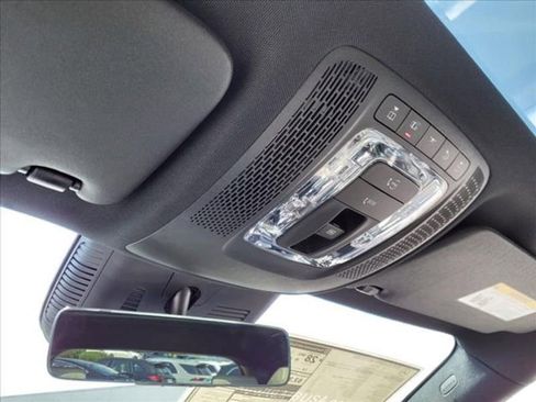 Used 2025 Mercedes-Benz GLA 250 4MATIC image 24