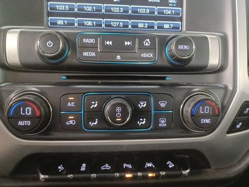 Used 2018 GMC Sierra 1500 SLT AWD/4WD image 32