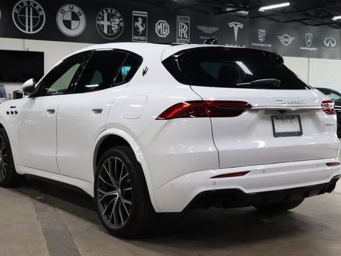 Used 2023 Maserati Grecale Modena image 3