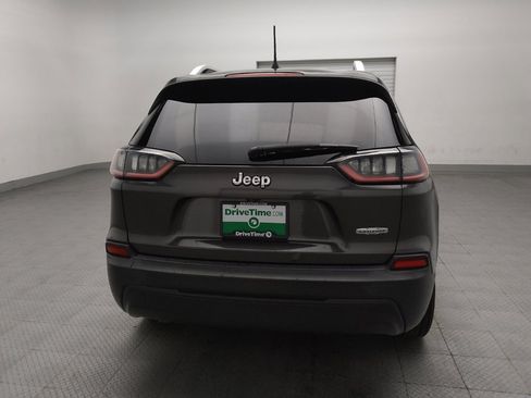 Used 2019 Jeep Cherokee Latitude Plus FWD image 7