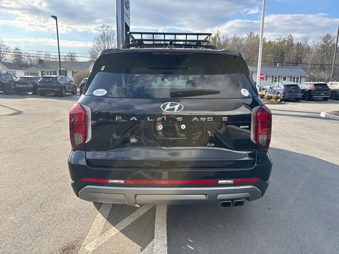 Used 2024 Hyundai Palisade Limited image 4