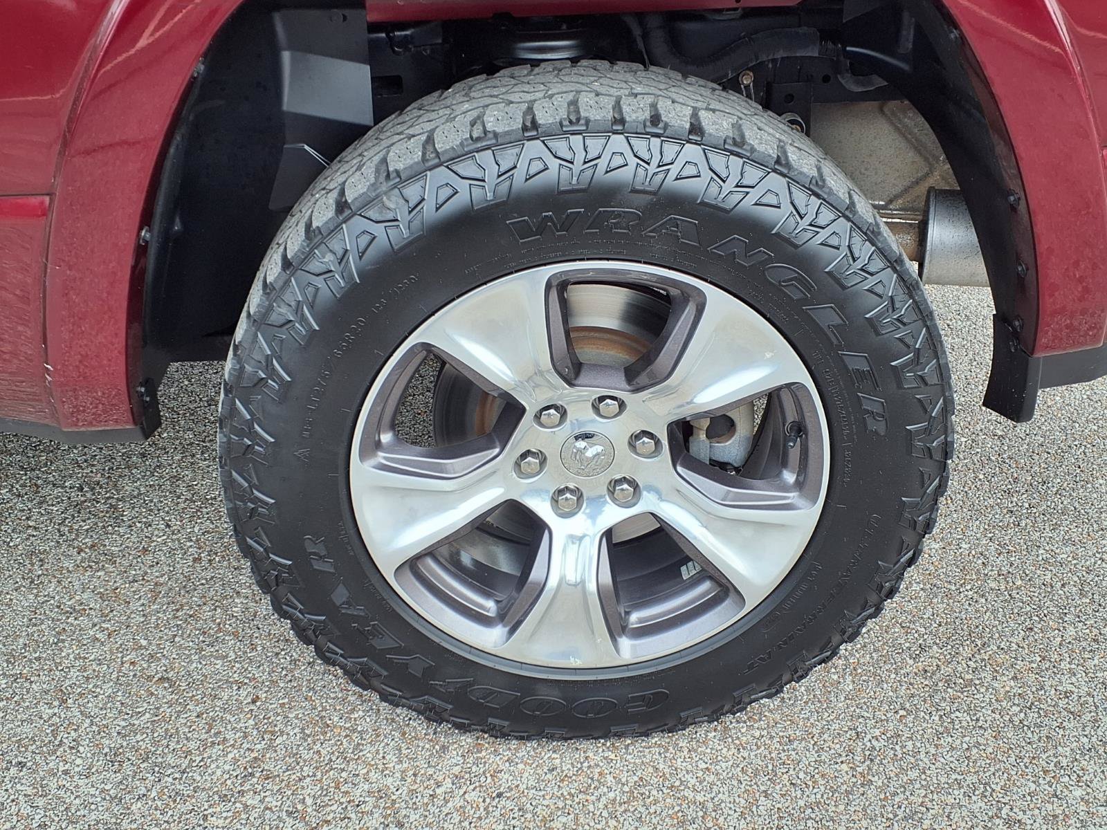 Used 2021 RAM 1500 Laramie w/ Off Road Group AWD/4WD image 25