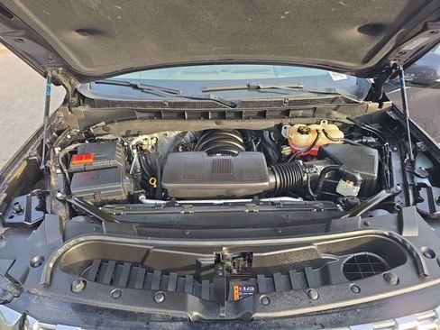 Used 2023 GMC Yukon Denali w/ Advanced Technology Package image 30