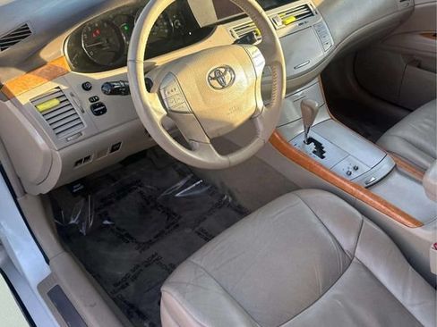 Used 2006 Toyota Avalon Touring FWD image 20