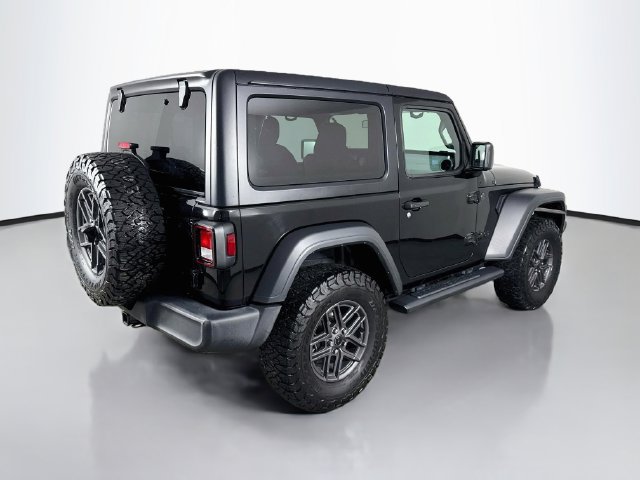 Used 2024 Jeep Wrangler Sport AWD/4WD image 7