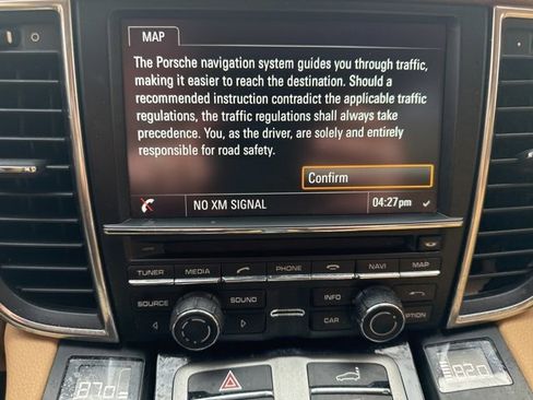 Used 2014 Porsche Panamera 4 image 45