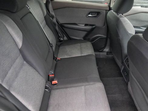 Used 2023 Nissan Rogue SV image 19