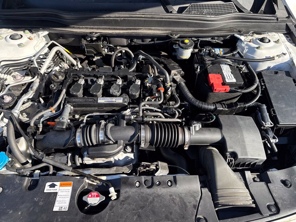 Used 2021 Honda Accord EX-L image 11