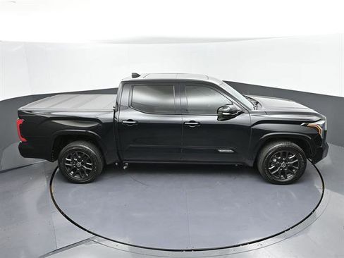 Used 2024 Toyota Tundra Platinum AWD/4WD image 44