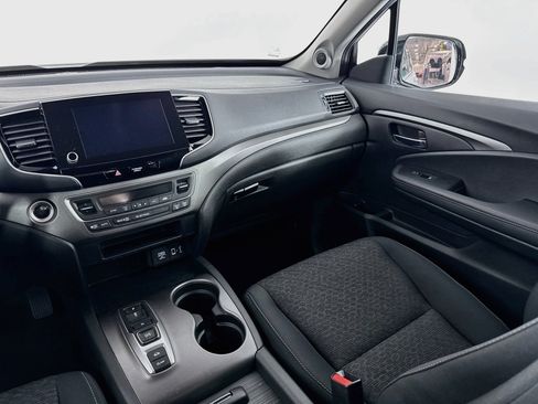 Certified 2023 Honda Ridgeline Sport image 21