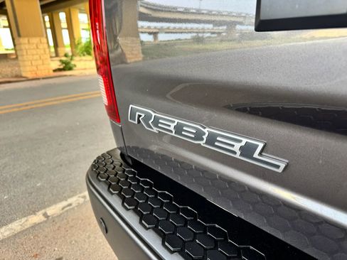 Used 2017 RAM 1500 Rebel AWD/4WD image 21