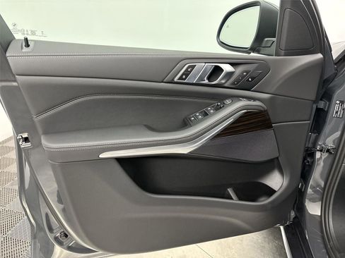 New 2026 BMW X5 xDrive40i AWD/4WD image 26