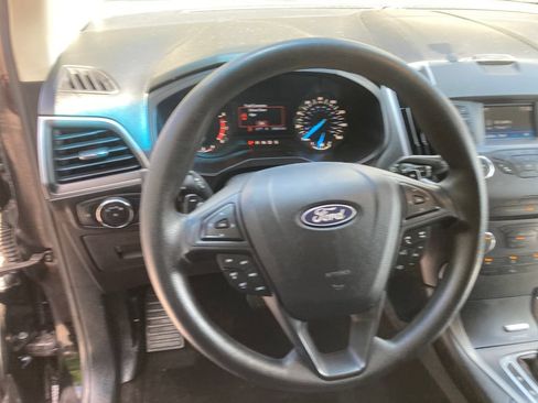 Used 2017 Ford Edge SE AWD/4WD image 18