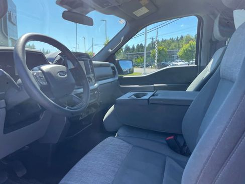 Used 2023 Ford F150 XLT AWD/4WD image 6
