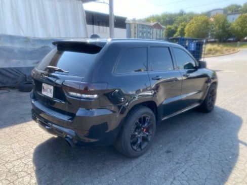Used 2015 Jeep Grand Cherokee SRT AWD/4WD image 5