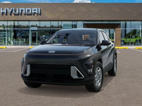 New 2027 Hyundai Kona SE FWD image 6