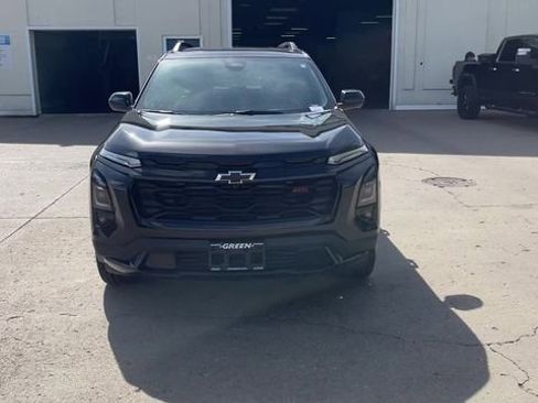 Used 2025 Chevrolet Equinox RS w/ Safety and Technology Package AWD/4WD image 3