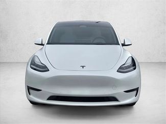 Used 2022 Tesla Model Y Long Range video 2