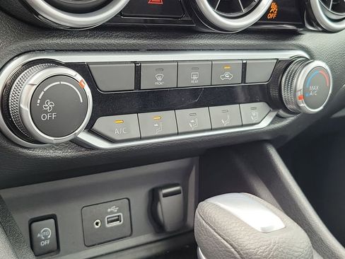 Used 2025 Nissan Sentra S FWD image 24