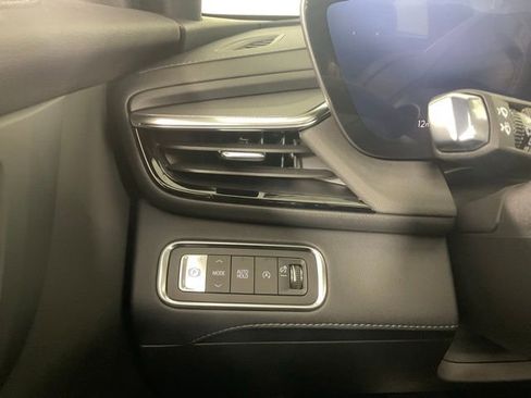 New 2026 Buick Enclave Sport Touring w/ Power Package FWD image 20