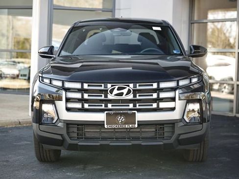 New 2026 Hyundai Santa Cruz SE FWD image 2