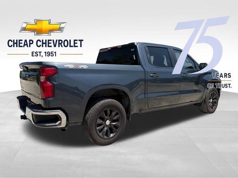Used 2021 Chevrolet Silverado 1500 LT AWD/4WD image 6
