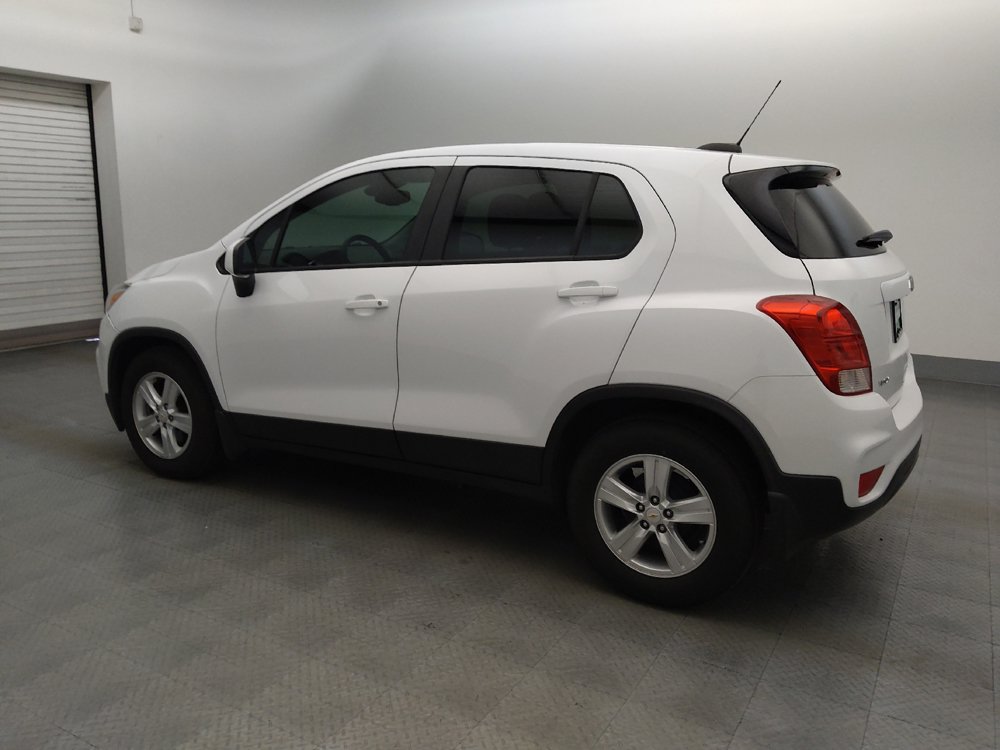 Used 2020 Chevrolet Trax LS w/ LPO, Protection Package FWD image 3