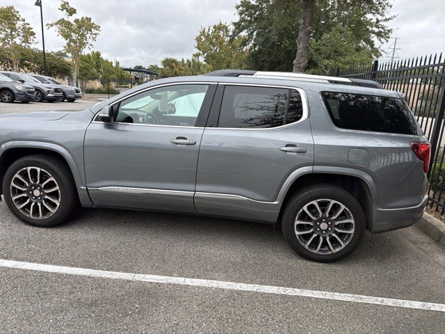 Used 2020 GMC Acadia Denali w/ Technology Package AWD/4WD image 24