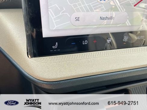 New 2026 Ford Maverick Lariat image 32