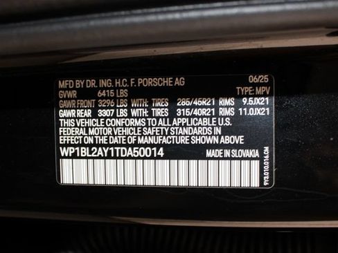 Certified 2026 Porsche Cayenne S AWD/4WD image 29
