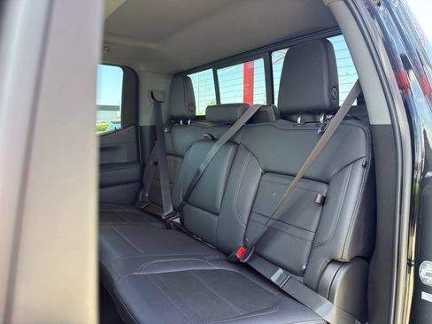 Used 2021 GMC Sierra 1500 Denali w/ Technology Package AWD/4WD image 19