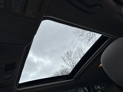 Used 2015 Subaru Forester 2.5i Touring w/ Eyesight & Navigation System image 37