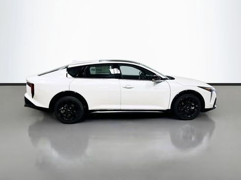 New 2026 Kia K4 GT-Line Turbo image 8