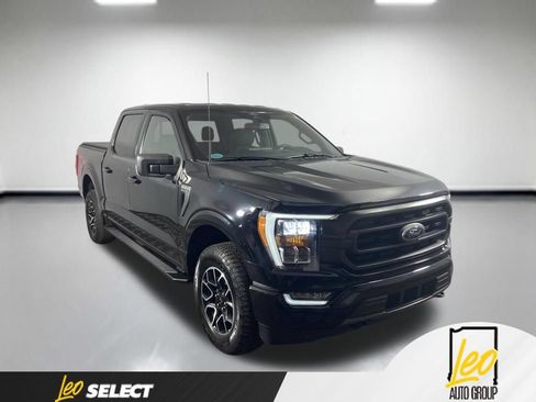 Used 2022 Ford F150 XLT w/ Equipment Group 302A High AWD/4WD image 9