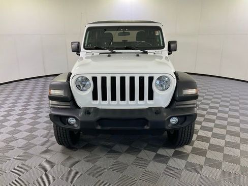 Used 2020 Jeep Wrangler Sport image 2