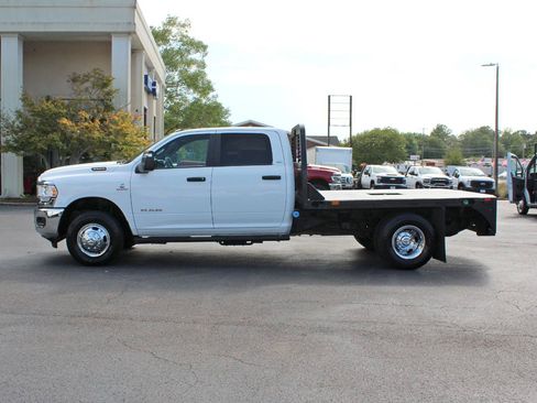 Used 2024 RAM 3500 SLT w/ Quick Order Package 2YG SLT AWD/4WD image 10