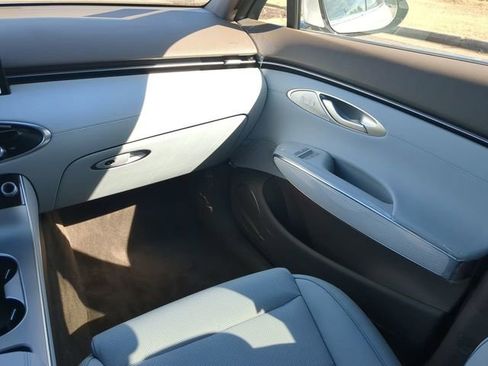 New 2026 Genesis GV70 2.5T Advanced image 15