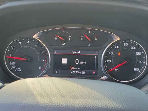 Used 2023 GMC Acadia SLT image 31