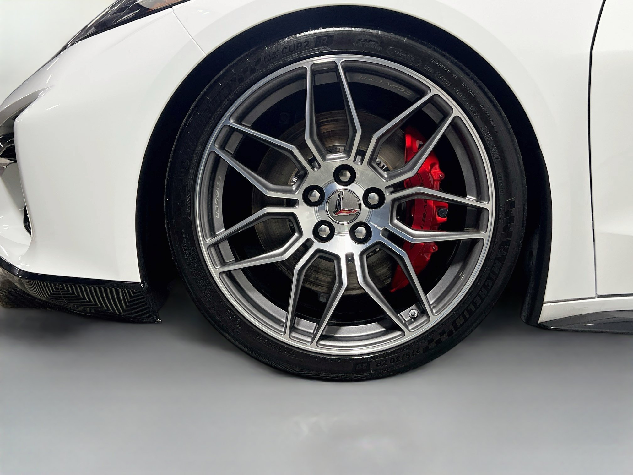 Used 2023 Chevrolet Corvette Z06 RWD image 14