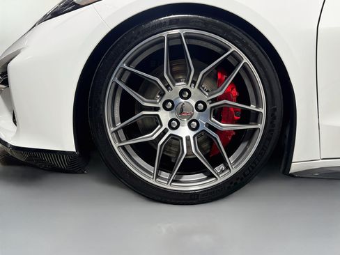 Used 2023 Chevrolet Corvette Z06 RWD image 14