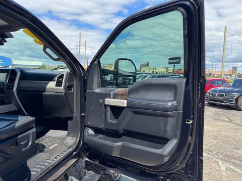 Used 2021 Ford F250 Lariat w/ Lariat Value Package image 55