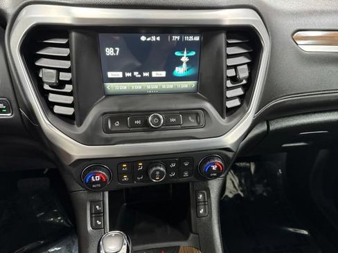 Used 2019 GMC Acadia SLE AWD/4WD image 18