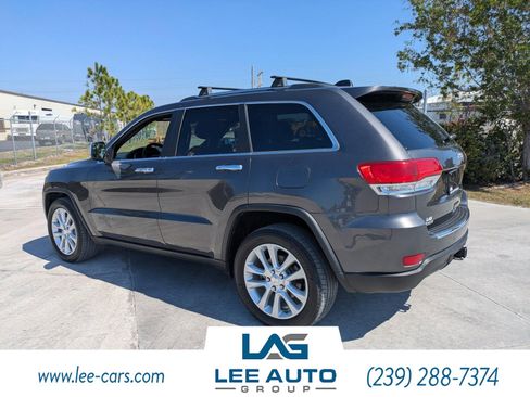 Used 2017 Jeep Grand Cherokee Limited w/ Trailer Tow Group IV image 6