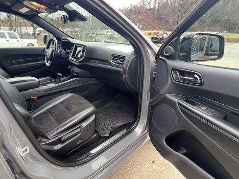 Used 2022 Dodge Durango GT image 29