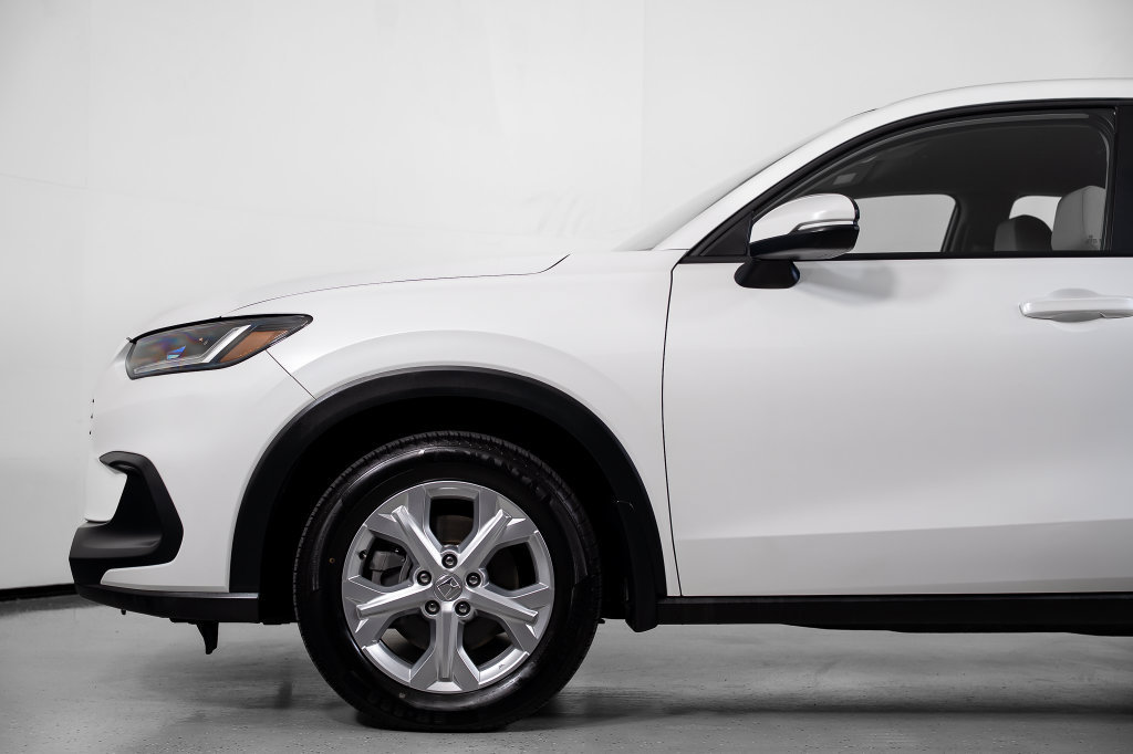Used 2024 Honda HR-V LX image 14