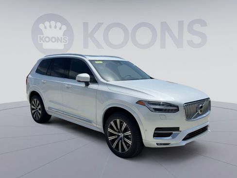 Used 2023 Volvo XC90 B6 Plus w/ Protection Package Premier AWD/4WD image 2