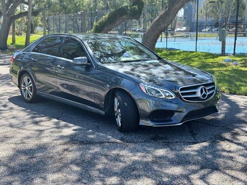 Used 2014 Mercedes-Benz E 250 BlueTEC Sedan w/ Premium 1 Package image 7
