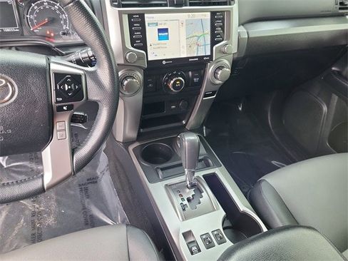 Used 2021 Toyota 4Runner SR5 Premium image 14