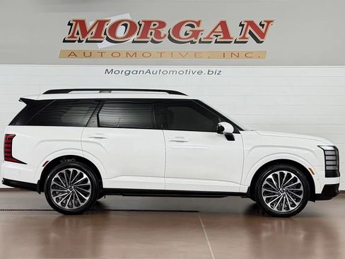 Used 2026 Hyundai Palisade Calligraphy AWD/4WD image 2