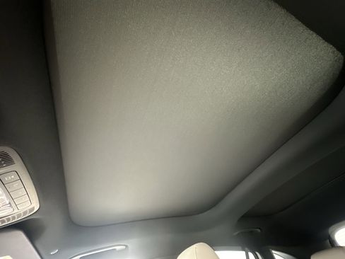 Used 2025 Mercedes-Benz GLA 250 4MATIC image 22